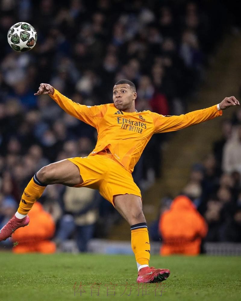 欧冠-姆巴佩读秒绝杀梅西点球被扑 巴黎1-0皇马